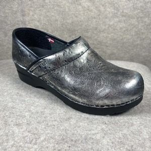 Sanita Womens EU 37 US 6.5 Clogs Metallic Silver Pewter Nursing Slip On Shoes